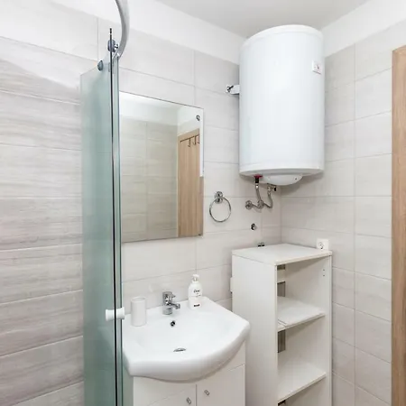 Apartment Kreso *